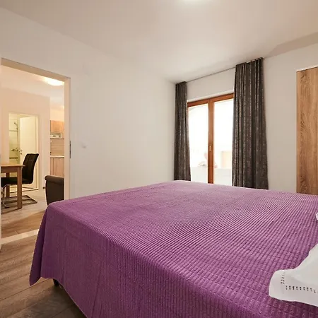 Cutan 公寓 特罗吉尔