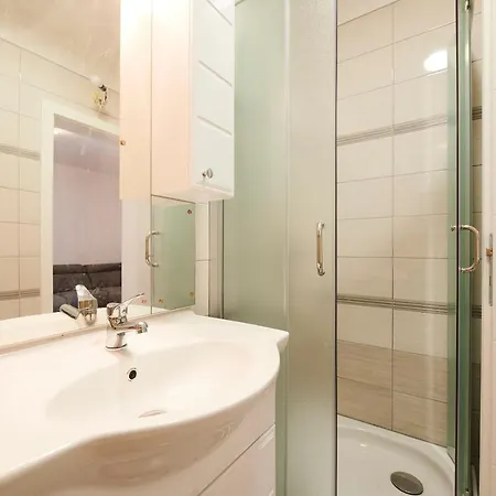 Cutan * Трогир