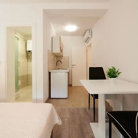 Cutan * Трогир