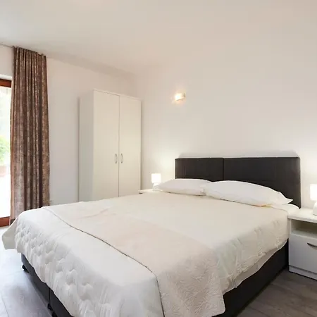 Cutan * تروغير