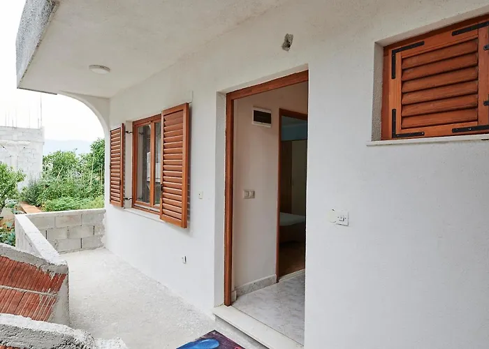 Cutan Apartment Trogir